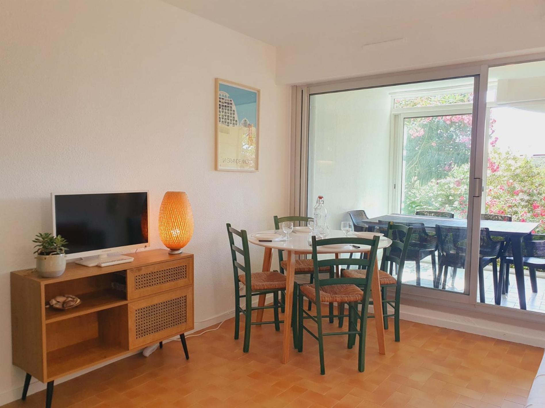 T2 Traversant Familial Cap Sud Parking Plages - Rossiconciergerie - Linge En Option La Grande-Motte Zewnętrze zdjęcie